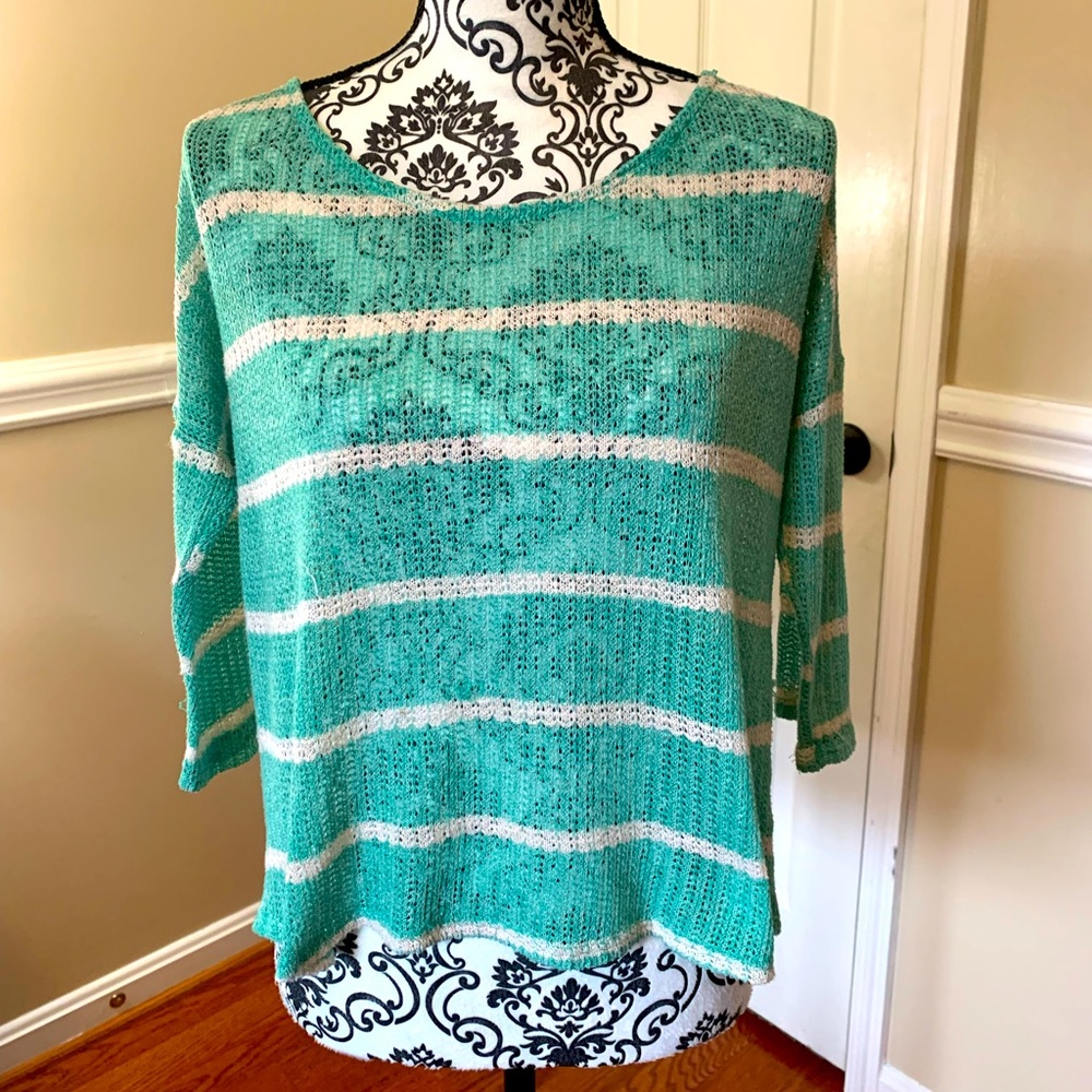 Woman’s Edge sweater, 3/4 length sleeves size Lg.